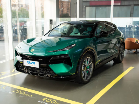Lotus Eletre 2026 900 4-seater