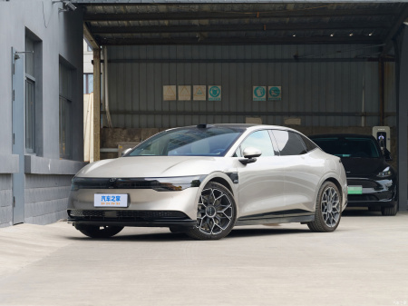 Zeekr 007 Smart AWD 75 kWh