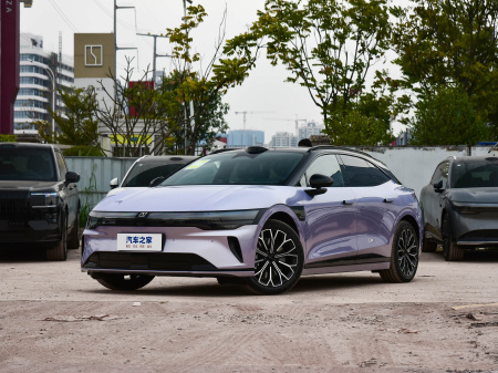 Zeekr 007GT 2025 RWD Intelligent Driving Edition 75kWh