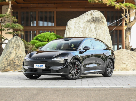 Luxeed R7 Ultra AWD