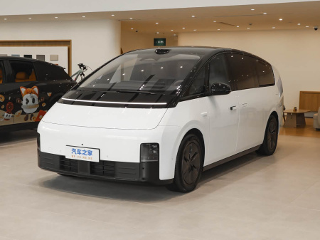 Li Auto MEGA 2025 Ultra Smart New Edition