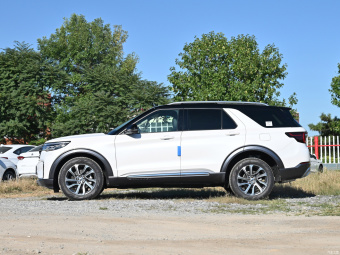 Ford Explorer Fashion Plus EcoBoost 285 6 Seat