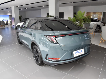 Arcfox α-S 525E Forest 175kW
