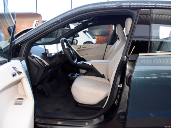 BMW iX xDrive50