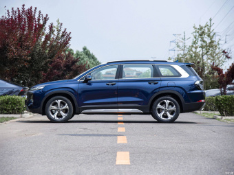 Hyundai Santa Fe Flagship TOP 4WD HTRAC 380TGDi AT