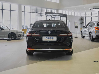 BMW i5 eDrive 35L Luxury