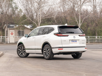 Honda Breeze Sport Hybrid Premium 2.0L