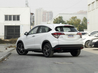 Honda Vezel Deluxe 220TURBO CVT