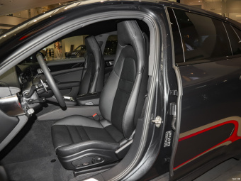 Porsche Panamera 4S Sport Turismo