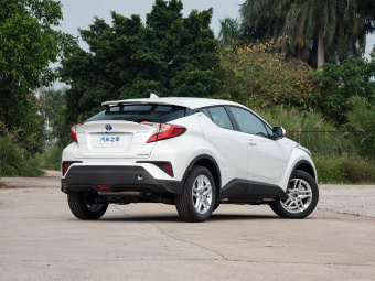 Toyota C-HR Hybrid 2023 2.0L Intelligent Hybrid Leading Edition