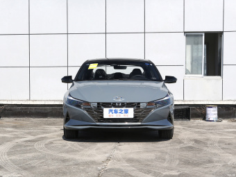 Hyundai Elantra Flagship TOP 240TGDi DCT