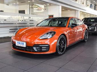 Porsche Panamera 4 Sport Turismo