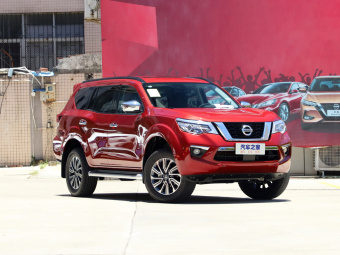 Nissan Terra Ultimate 2.5L XV AT 4WD
