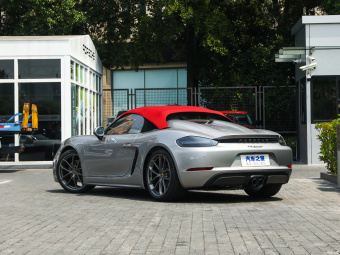 Porsche 718 Spyder