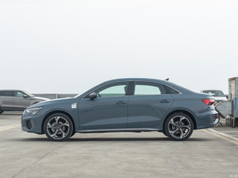 Audi A3L Limousine RS Style 35 TFSI
