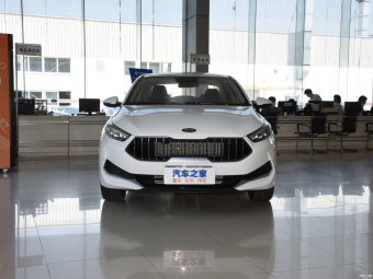 Kia K3 Youth 1.5L CVT
