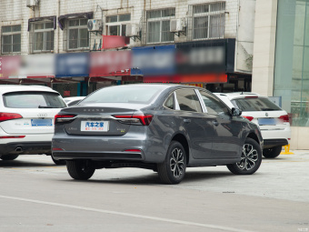 Roewe i6 Max EV Exclusive EV 500