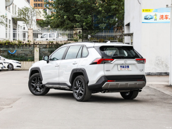 Toyota RAV4 Premium 2.0L CVT 4WD