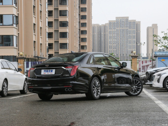 Cadillac CT6 Premium 28T
