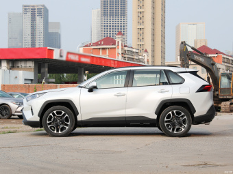 Toyota RAV4 Premium 2.0L CVT 2WD