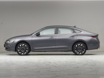 Hyundai Lafesta EV Enjoy DLX