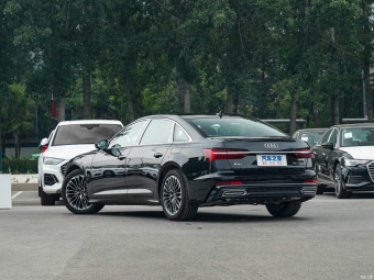 Audi A6L TFSI e 55 Quattro