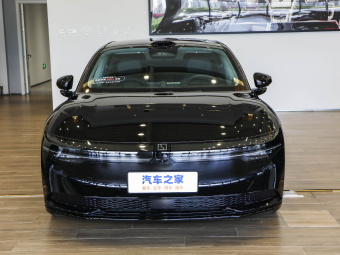 Zeekr 007 2025 AWD Intelligent Driving Edition 75kWh