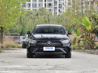 Mercedes-Benz E-Class 300 L Sports Luxury