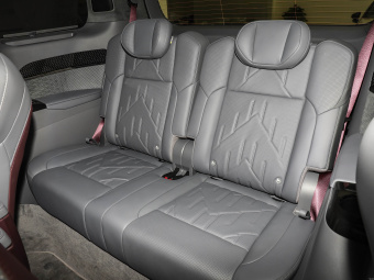 Zeekr 009 2024 6-Seat Executive Edition AWD 108kWh