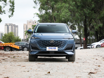 Changan UNI-K Blue Whale Premium iDD 1.5T 130km