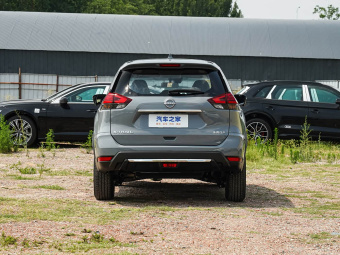 Nissan X-Trail 2025 Honor 2.0L Two-Wheel Drive Leading Edition