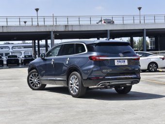 Buick Enclave Premium 652T AWD 7 Seat