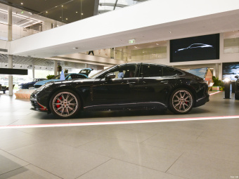 Porsche Panamera GTS