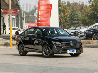 Peugeot 408 Progressive 1.6T