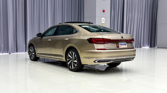 VW Passat Ultimate 380TSI