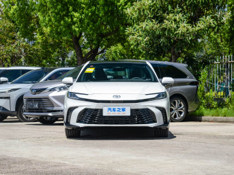 Toyota Camry Hybrid 2026 Hybrid 2.0HS Sport Edition