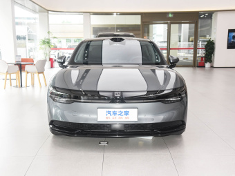 Zeekr 007 2025 Long Range RWD Intelligent Driving Edition 100kWh