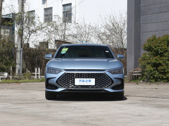 BYD Han DM-i Honor 121КМ