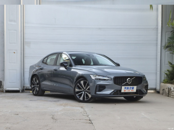 Volvo S60 T8 AWD Zhiya Sports