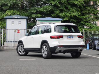 Mercedes-Benz GLB 200 Dynamic