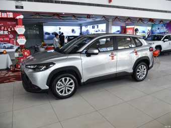 Toyota Frontlander Leading 2.0L CVT