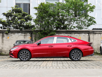 Hyundai Sonata Smart GS 380TGDi AT