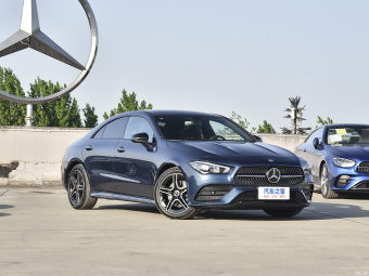 Mercedes-Benz CLA-Class 260 4MATIC
