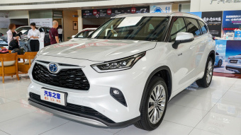 Toyota Highlander Hybrid Premium 7 Seats 2.5L 2WD