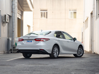 Toyota Camry Leading 2.0GVP