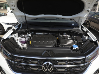 VW Tayron X Premium Connect 330TSI