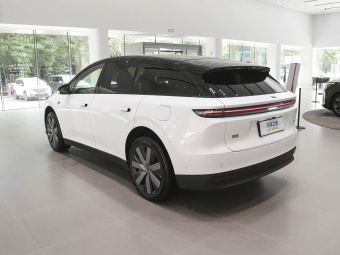 Li Auto i6 2025 Standard AWD