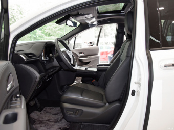 Toyota Sienna Hybrid Premium 2.5L
