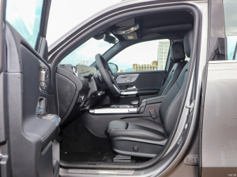 Mercedes-Benz EQB 260