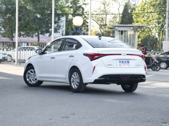 Hyundai Verna Cool GLS 1.4L Manual